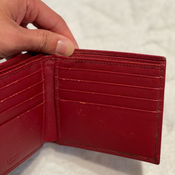 Authentic Prada wallet - Picture 7 of 10